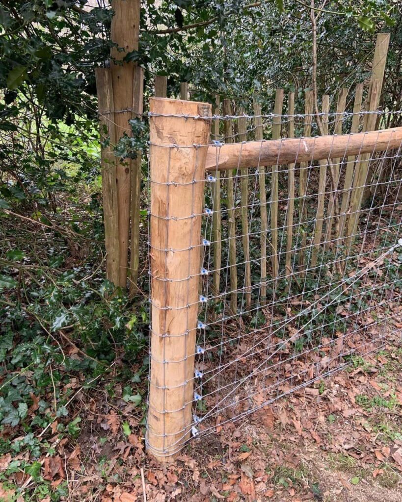 This is a photo of stock fencing installed by Fast Fix Fencing Edenbridge